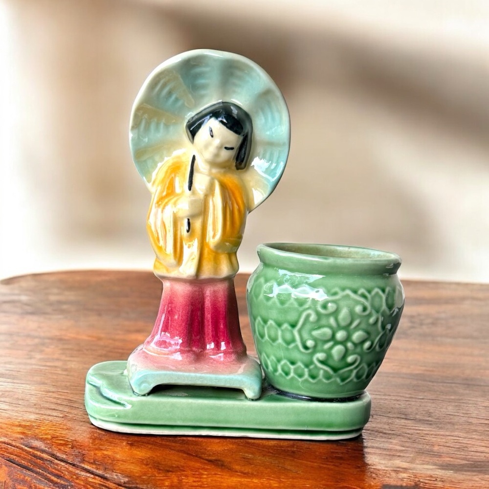 Vintage Shawnee Pottery Geisha Girl Planter Multicolor 1940s Original